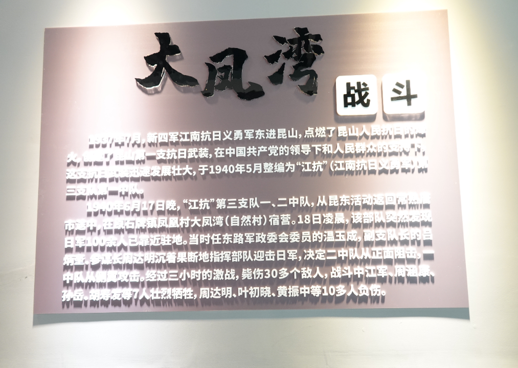 化工公司網(wǎng)站模板,化工公司網(wǎng)頁模板,響應(yīng)式模板,網(wǎng)站制作,網(wǎng)站建站 圖片