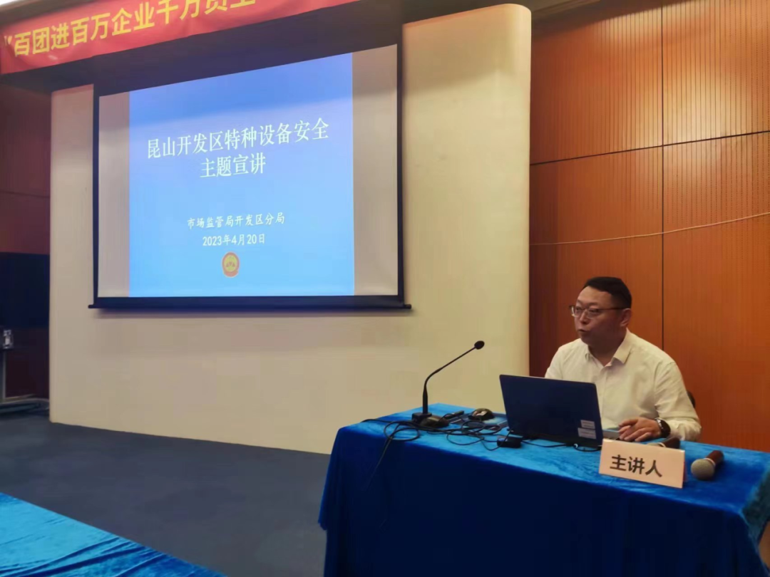 化工公司網(wǎng)站模板,化工公司網(wǎng)頁模板,響應(yīng)式模板,網(wǎng)站制作,網(wǎng)站建站 圖片