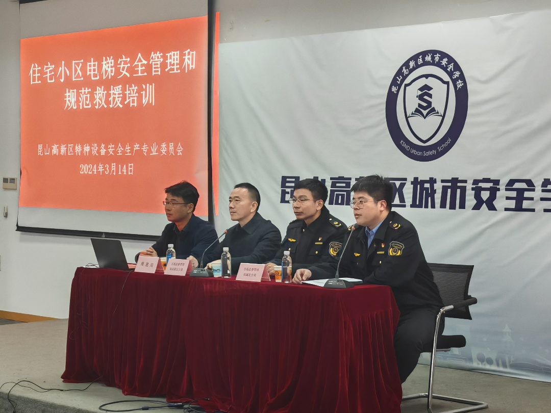 化工公司網(wǎng)站模板,化工公司網(wǎng)頁模板,響應式模板,網(wǎng)站制作,網(wǎng)站建站 圖片