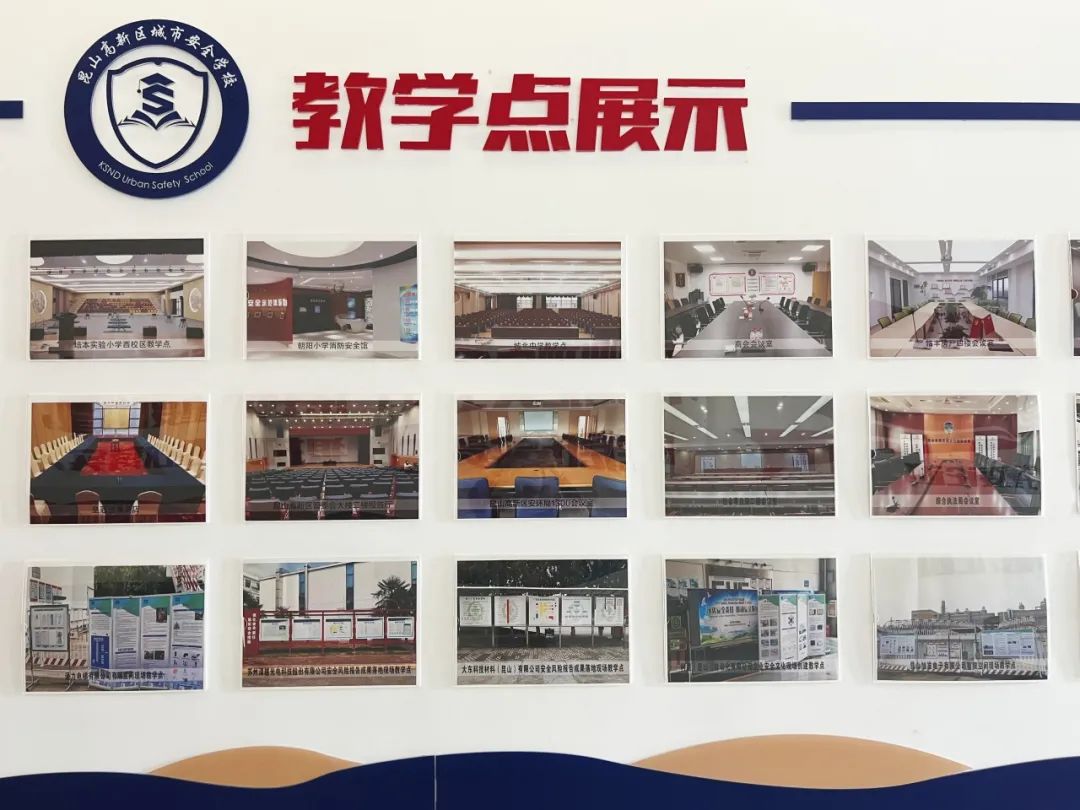 化工公司網(wǎng)站模板,化工公司網(wǎng)頁模板,響應(yīng)式模板,網(wǎng)站制作,網(wǎng)站建站 圖片
